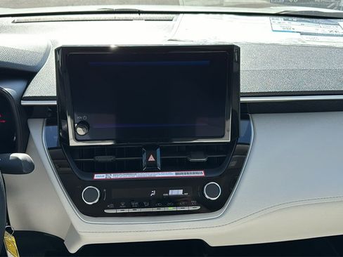 New 2026 Toyota Corolla Cross L image 30