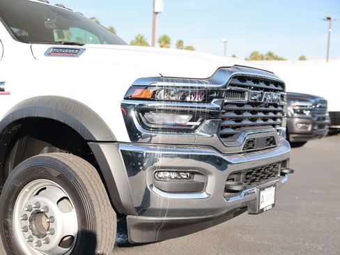 New 2026 RAM 5500 Tradesman w/ Chrome Appearance Group image 7