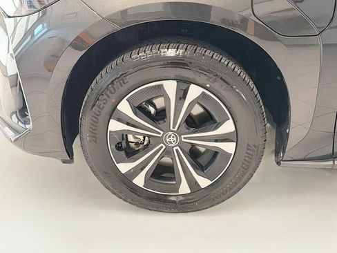 Certified 2024 Toyota bZ4X FWD image 25