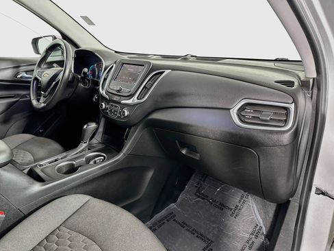 Used 2020 Chevrolet Equinox LT w/ Driver Convenience Package FWD image 30