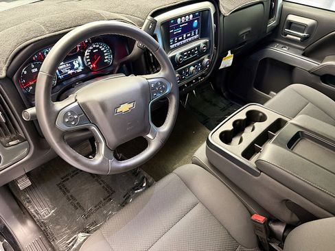 Used 2017 Chevrolet Silverado 1500 LT w/ All Star Edition RWD image 7