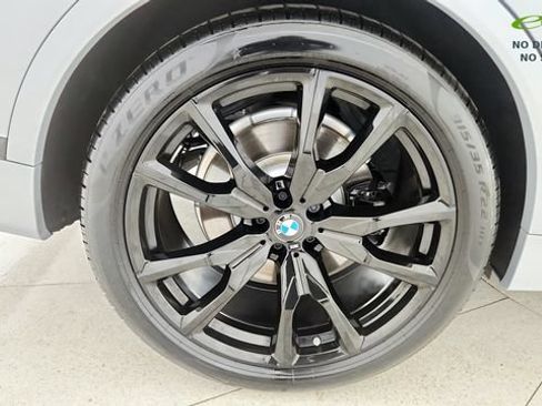 Used 2025 BMW X7 xDrive40i w/ Executive Package AWD/4WD image 79