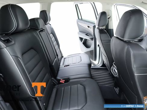 Used 2025 Volkswagen Atlas SEL AWD/4WD image 78