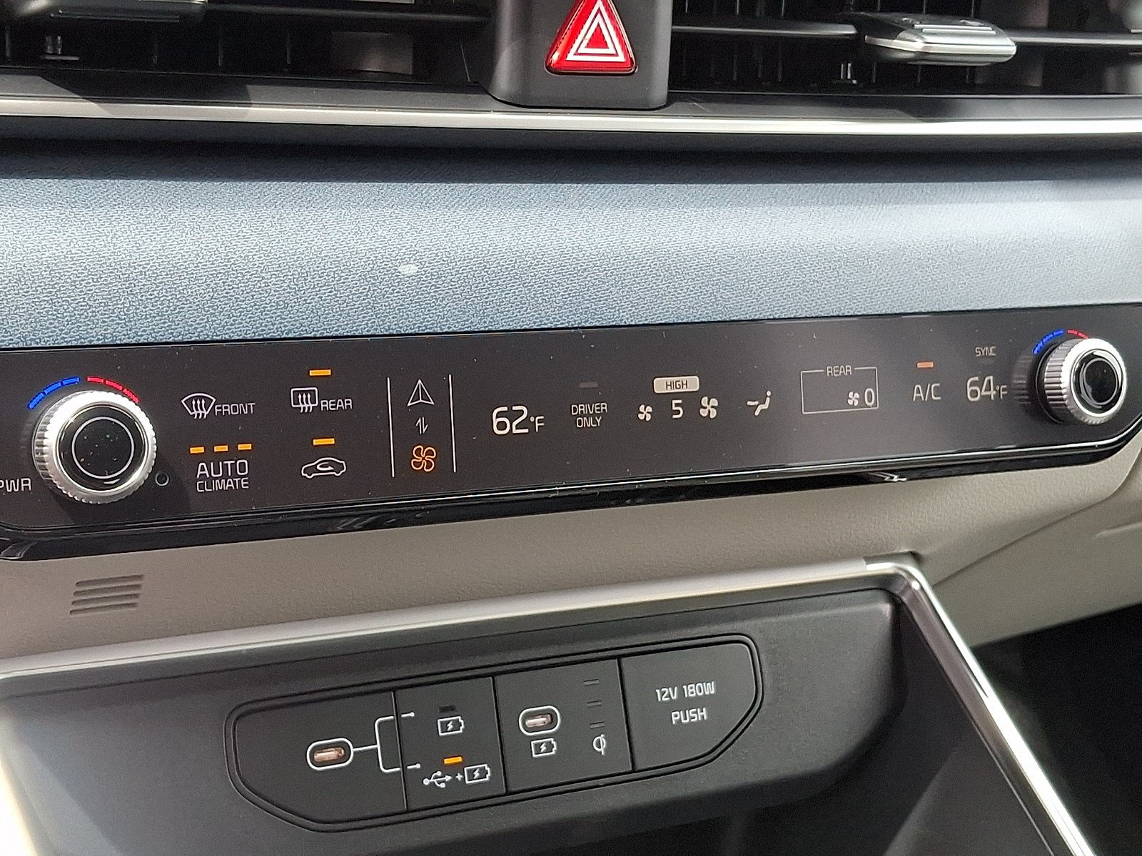 New 2026 Kia Carnival EX FWD image 8