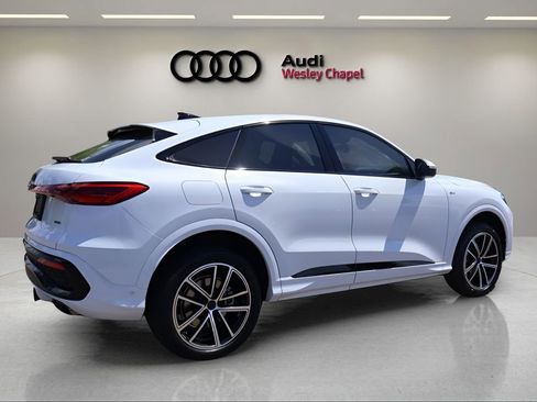 New 2026 Audi Q5 Premium Plus image 5