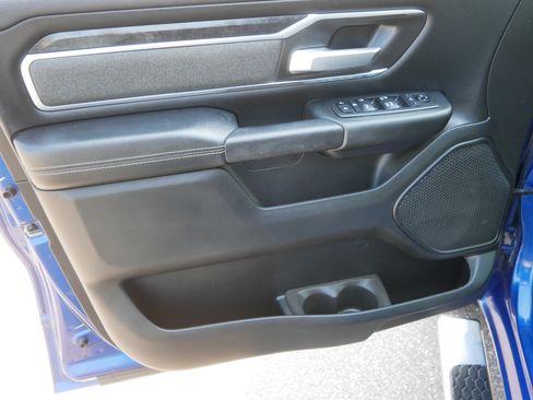 Used 2019 RAM 1500 Big Horn AWD/4WD image 23