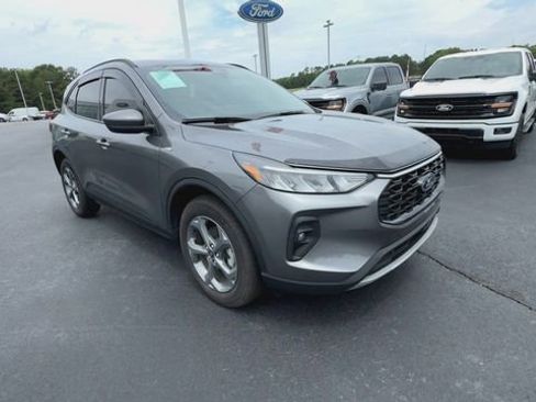 Certified 2026 Ford Escape ST-Line Select w/ Tech Pack #1 AWD/4WD image 2