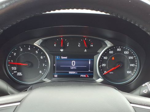 Used 2020 Chevrolet Equinox LT w/ Driver Convenience Package AWD/4WD image 25