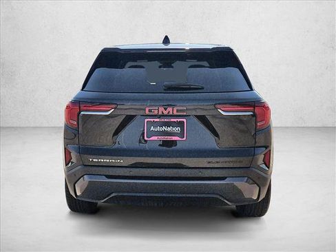 Used 2025 GMC Terrain Elevation FWD image 7