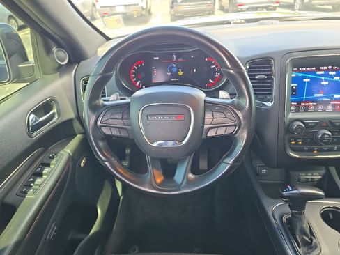 Used 2018 Dodge Durango R/T RWD image 9