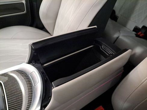 Used 2026 Mercedes-Benz G 63 AMG 4MATIC image 34