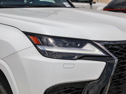 Used 2024 Lexus LX 600 F Sport AWD/4WD image 8