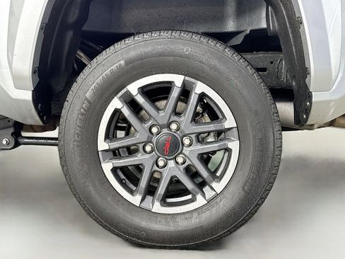 Certified 2024 Toyota Tacoma TRD Sport RWD image 28