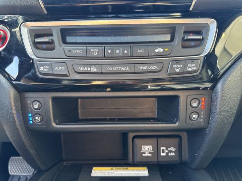 Used 2023 Honda Passport Elite image 38