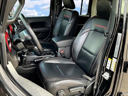 Used 2019 Jeep Wrangler Unlimited Rubicon AWD/4WD image 23