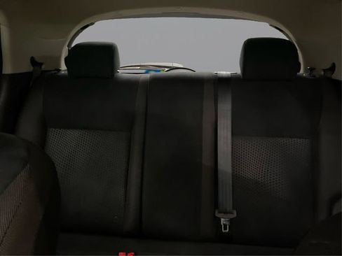 Used 2011 Nissan Juke SV image 20