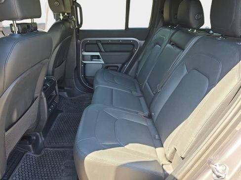 Certified 2024 Land Rover Defender 110 S AWD/4WD image 17