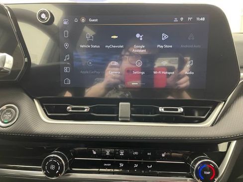 New 2026 Chevrolet Equinox LT AWD/4WD image 3