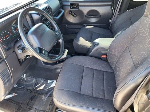 Used 2002 Jeep Wrangler Sport image 21