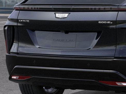 New 2026 Cadillac Lyriq Sport w/ LPO, Floor Liner Package AWD/4WD image 14