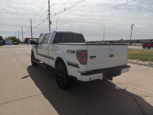 Used 2014 Ford F150 FX4 w/ Equipment Group 402A Luxury AWD/4WD image 5