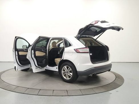 Used 2018 Ford Edge SEL w/ Equipment Group 201A FWD image 14