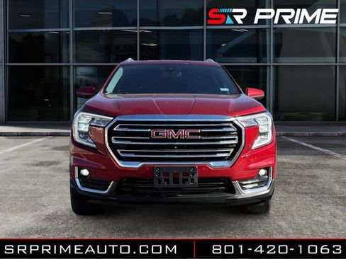 Used 2023 GMC Terrain SLT w/ Tech Package image 5