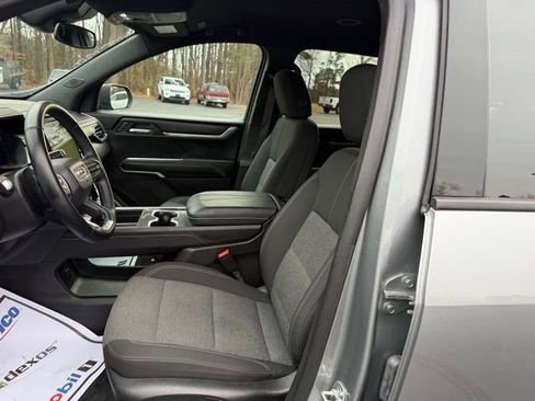 Certified 2025 GMC Acadia Elevation image 13