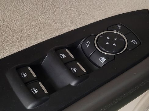 Used 2017 Lincoln MKX Reserve image 27