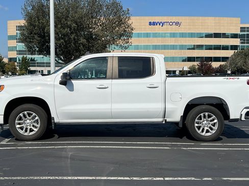 Used 2022 Chevrolet Silverado 1500 RST image 7