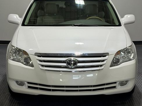 Used 2006 Toyota Avalon XL FWD image 3