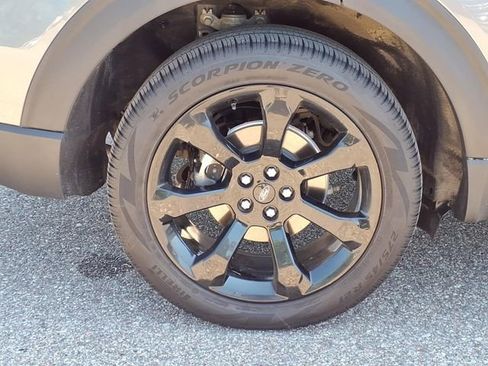 Certified 2024 Ford Explorer ST-Line w/ Class IV Trailer Tow Package AWD/4WD image 7