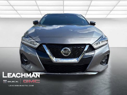 Used 2020 Nissan Maxima SR w/ Illumination Package FWD image 9