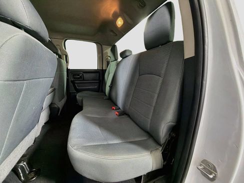 Used 2018 RAM 1500 Express RWD image 23