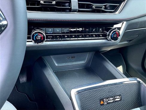 New 2026 Chevrolet Equinox RS w/ Convenience Package III image 15