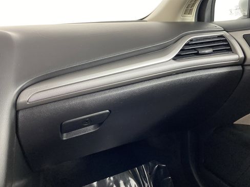 Used 2018 Ford Fusion S image 30