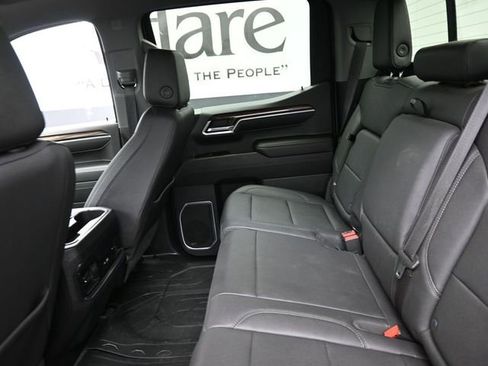 Used 2023 Chevrolet Silverado 1500 RST w/ Redline Edition image 22