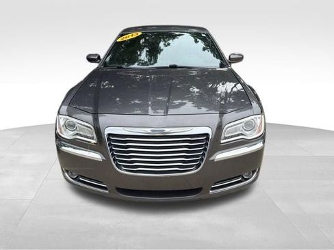 Used 2013 Chrysler 300 w/ Driver Convenience Group RWD image 2