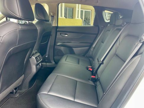 Used 2025 Nissan Murano SL image 12