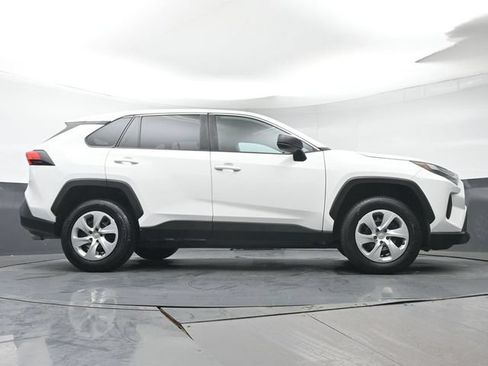 Certified 2024 Toyota RAV4 LE AWD/4WD image 34