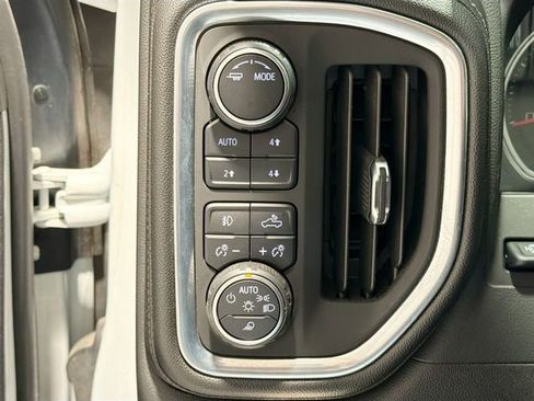 Used 2021 Chevrolet Silverado 2500 LTZ w/ LTZ Premium Package image 10