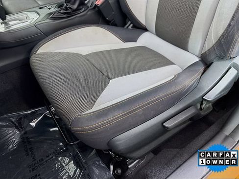 Used 2018 Subaru Crosstrek 2.0i Premium w/ Moonroof Package AWD/4WD image 18