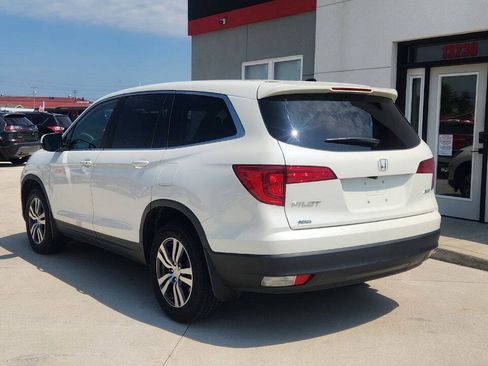 Used 2017 Honda Pilot EX-L image 4