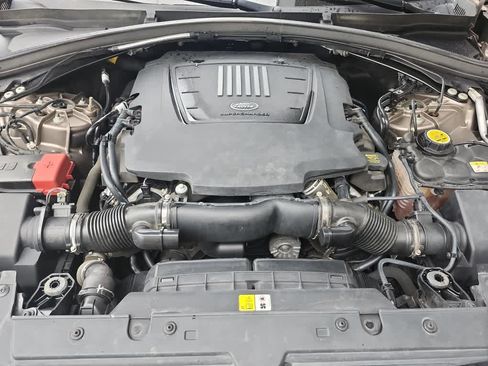 Used 2019 Land Rover Range Rover Velar R-Dynamic SE AWD/4WD image 26
