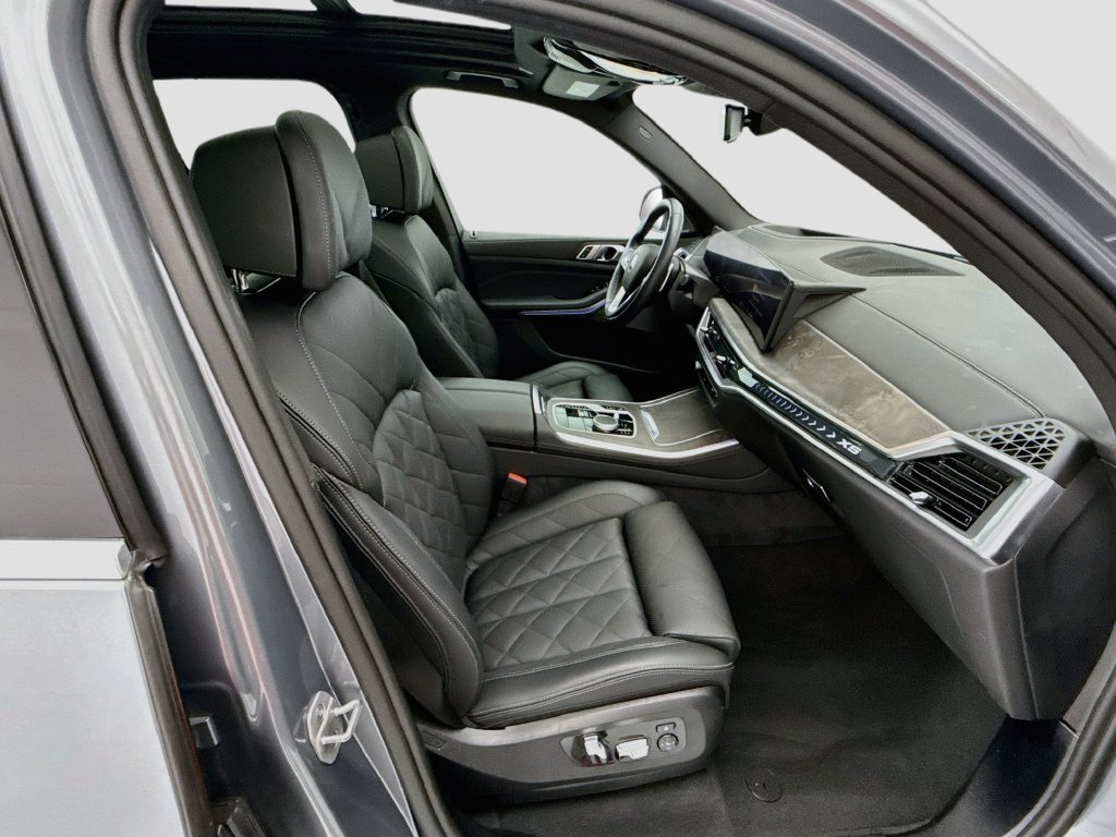 Certified 2026 BMW X5 xDrive40i AWD/4WD image 19