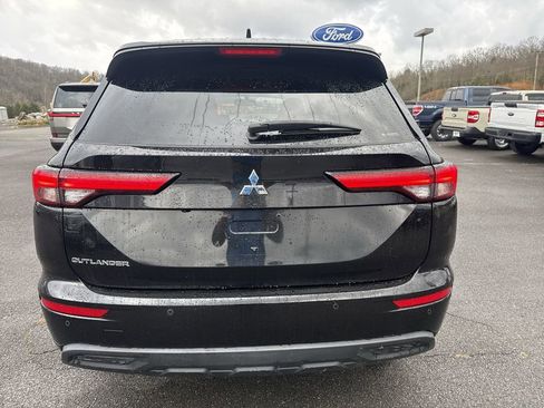 Used 2023 Mitsubishi Outlander ES AWD/4WD image 5