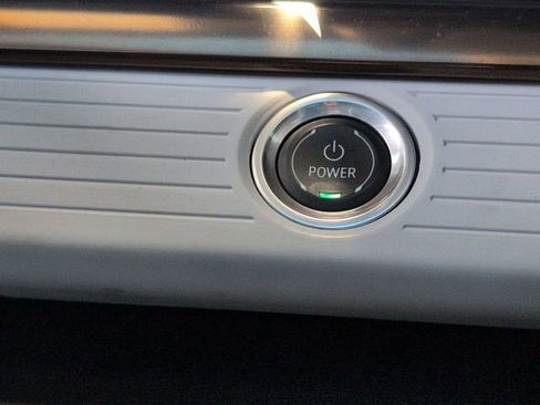 Used 2024 GMC Hummer EV 2X AWD/4WD image 17