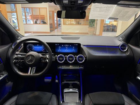 Certified 2024 Mercedes-Benz GLA 250 4MATIC image 10