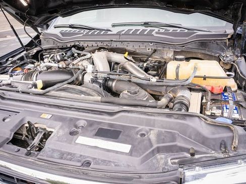Used 2020 Ford F350 Lariat w/ Lariat Ultimate Package AWD/4WD image 38