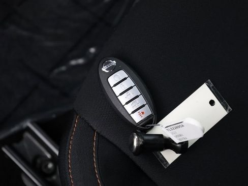 Certified 2023 Nissan Sentra SR w/ Midnight Edition Package image 26